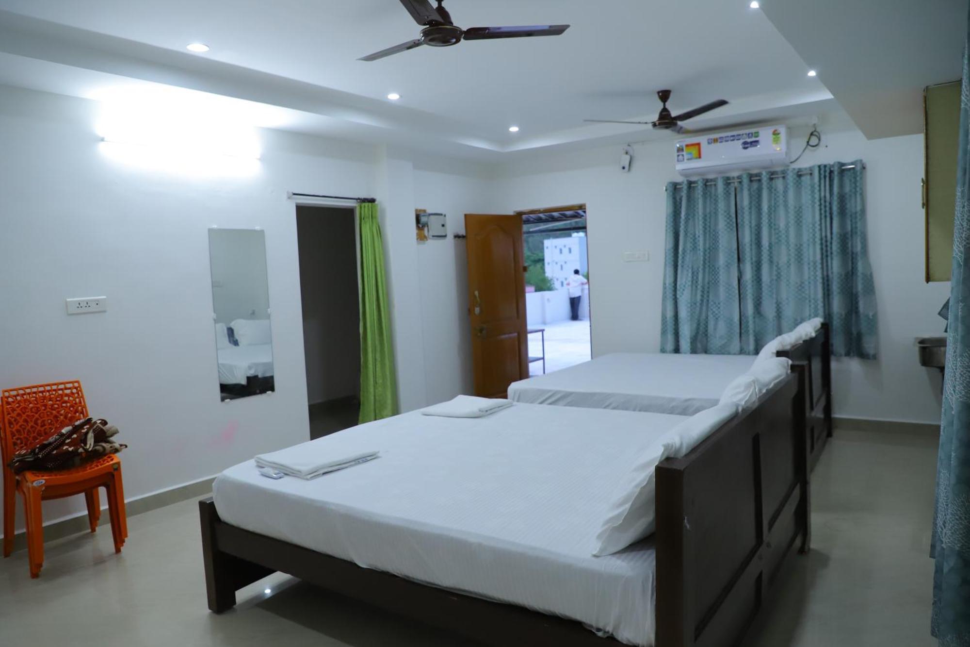 Nanda Mohan Homestay- Luxuries Ac Apartment Close To Alipiri Foothills-Kapila Teertham And Iskcon Temple Tirupati Eksteriør billede