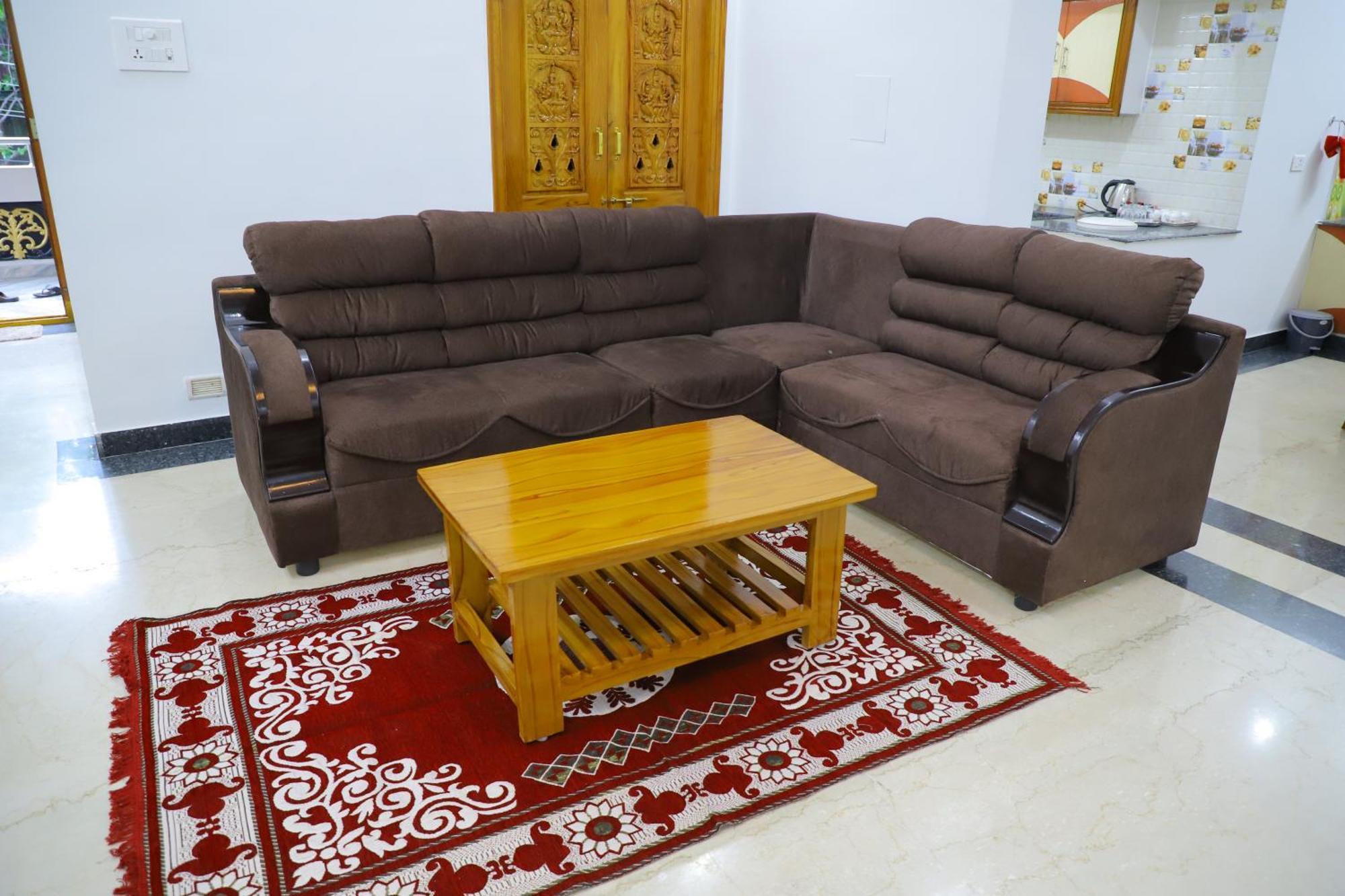 Nanda Mohan Homestay- Luxuries Ac Apartment Close To Alipiri Foothills-Kapila Teertham And Iskcon Temple Tirupati Eksteriør billede